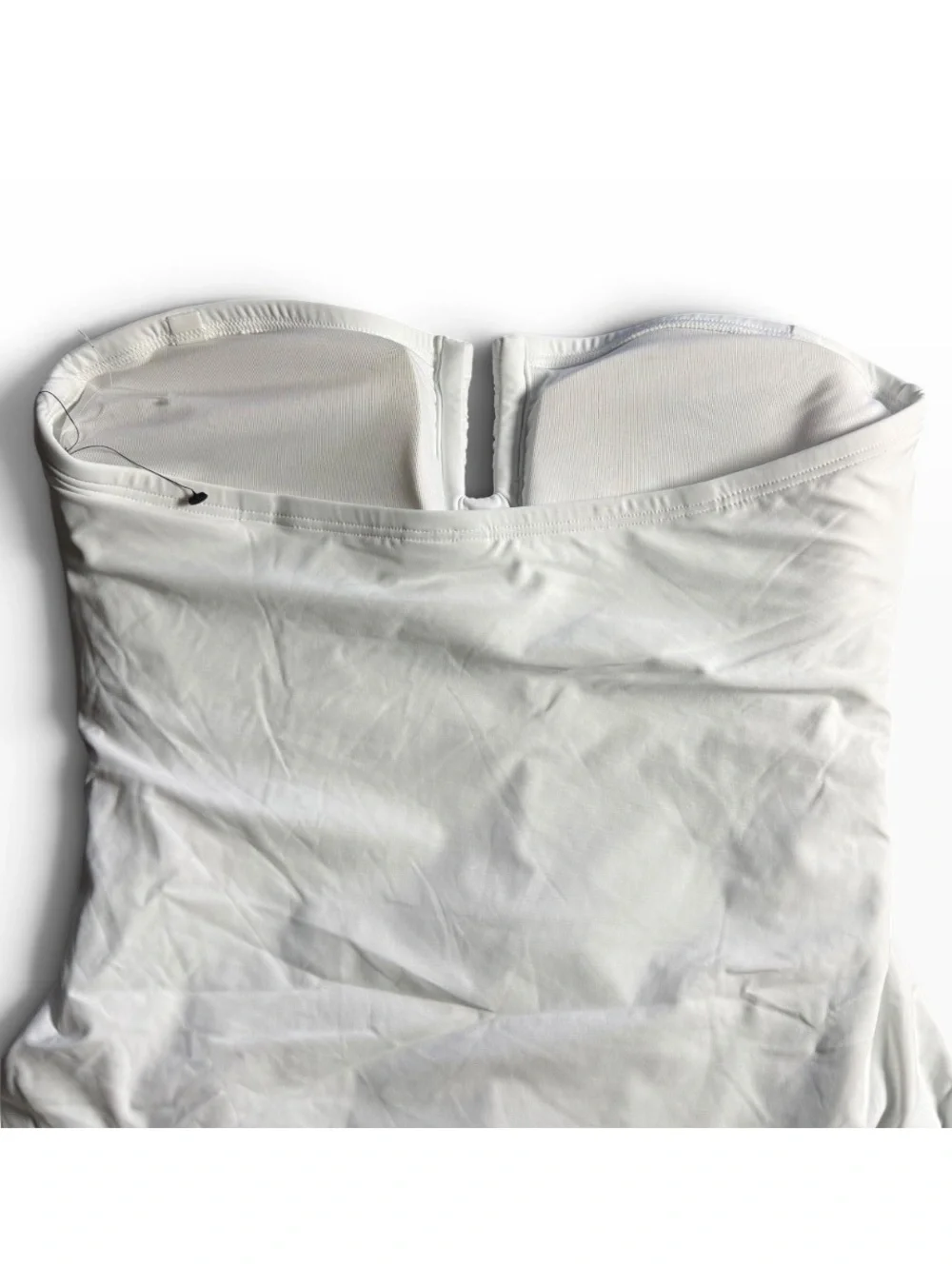 DKNY white strapless UPF 40+ stretch tummy control one piece swimsuit Size L $79